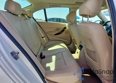 2015 BMW 328 D z USA, uszkodzony, nr VIN WBA3D3C52FK157856